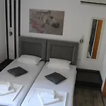 Vila Marija *