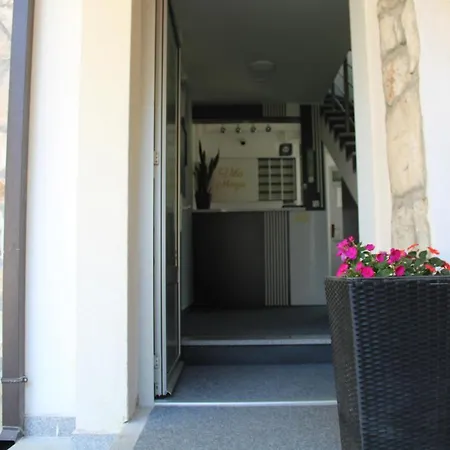 فيلة Marija تريبينيي